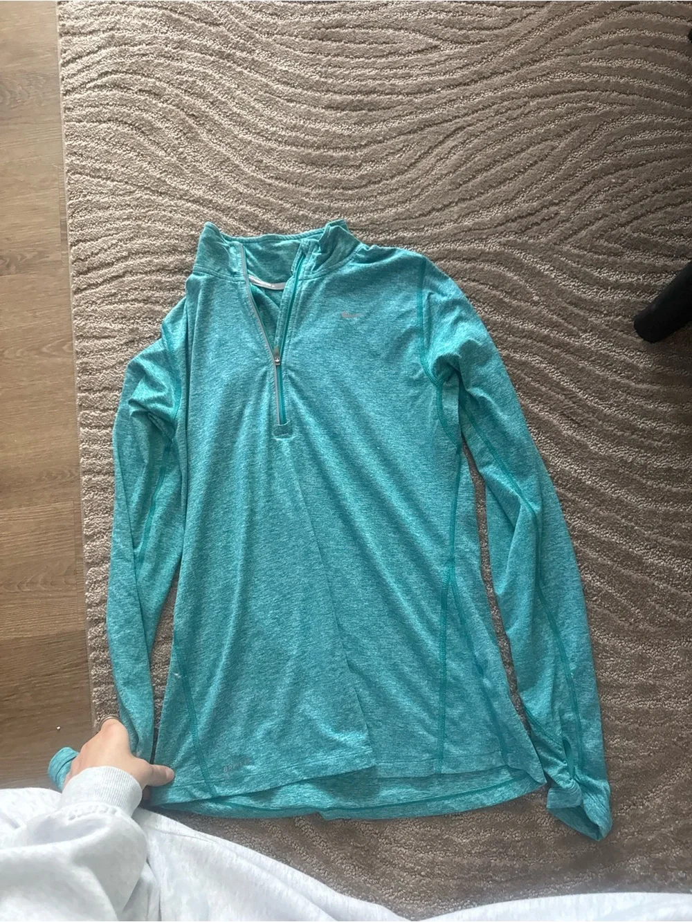 NIKE Quarter-Zip Pullover S